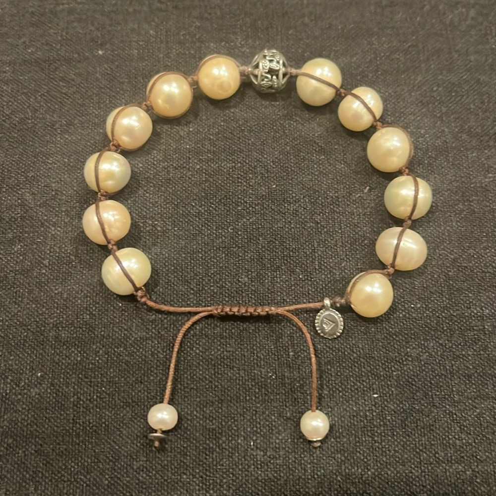 Silpada genuine pearl and silver corded bracelett